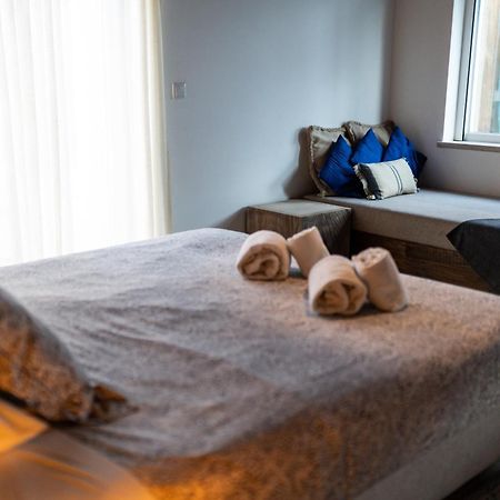 בליאל Alex Surf Hostel מראה חיצוני תמונה