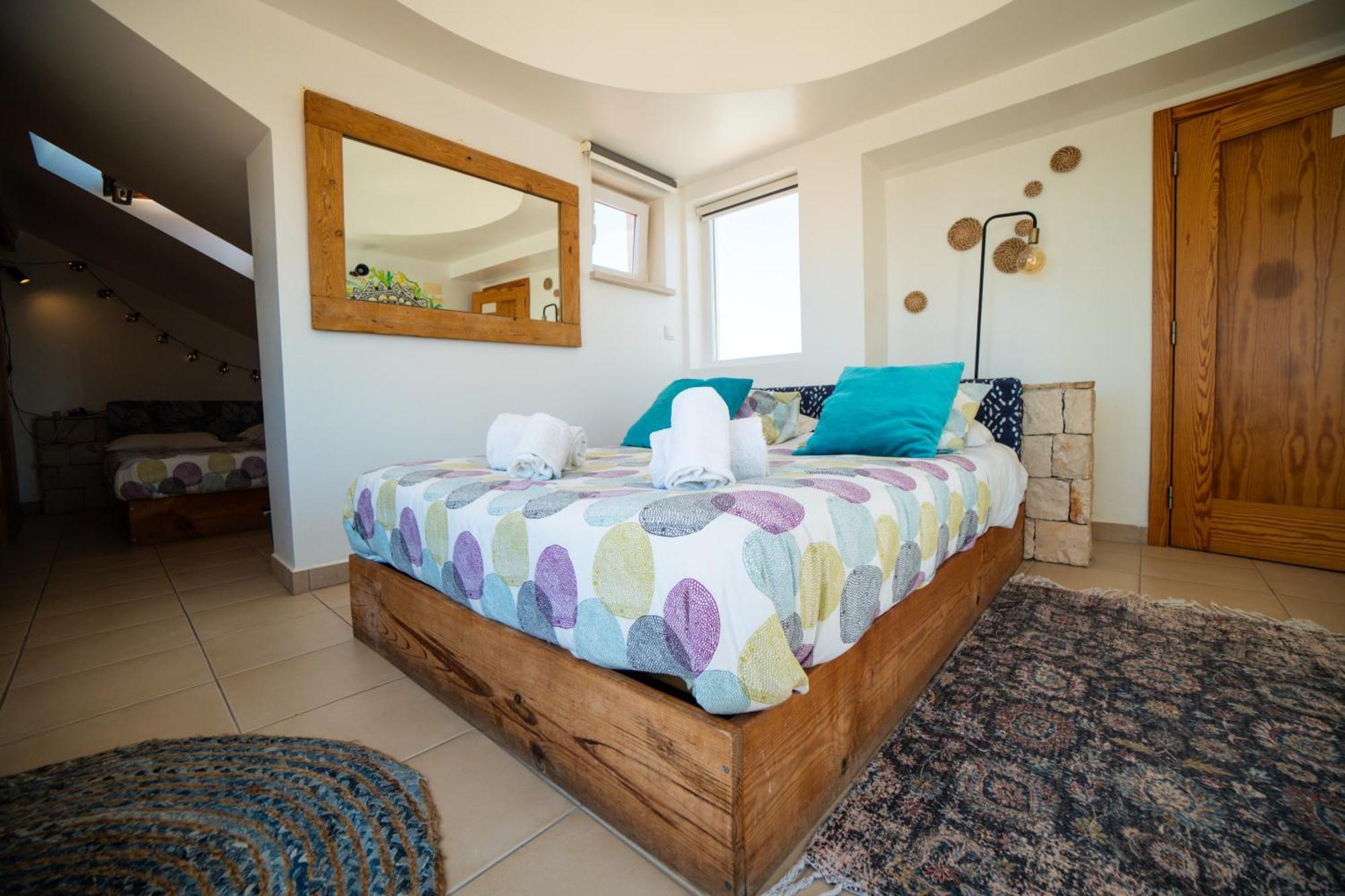 בליאל Alex Surf Hostel מראה חיצוני תמונה