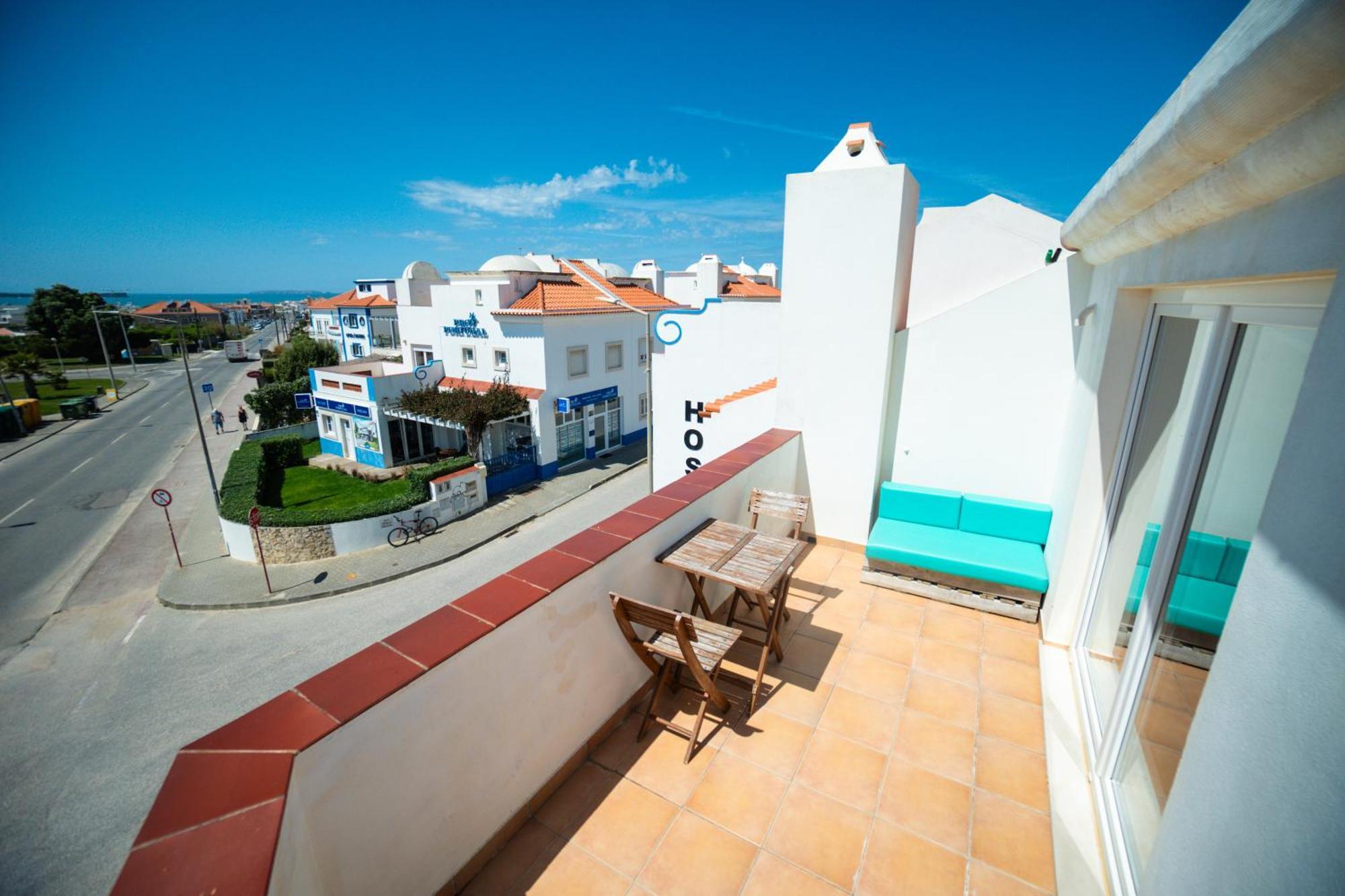 בליאל Alex Surf Hostel מראה חיצוני תמונה